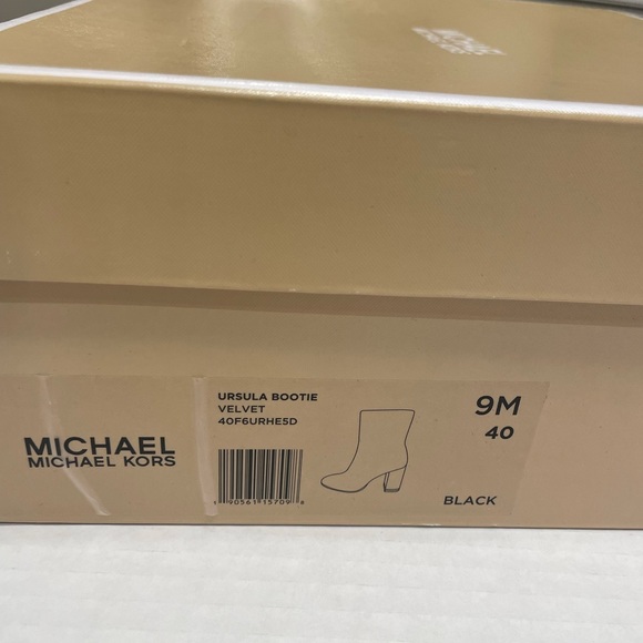 MICHAEL by Michael Kors Ursula Bootie in black velvet. - Picture 4 of 7